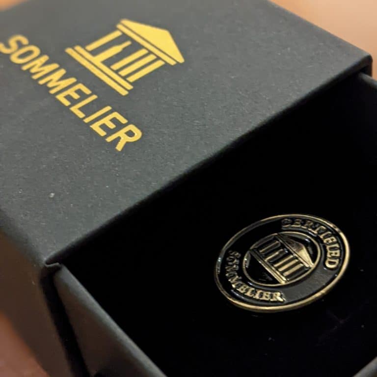 Sommelier Pin